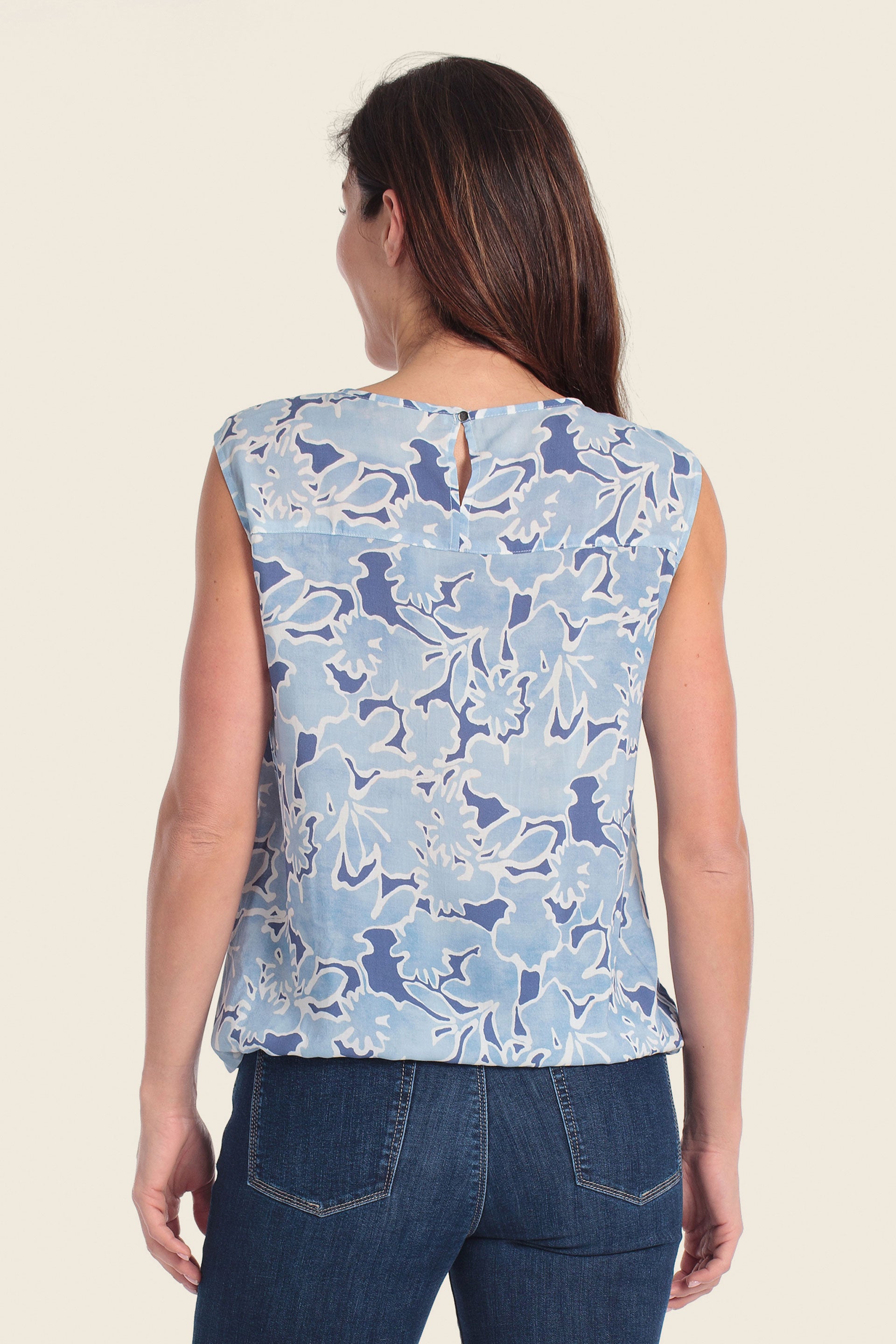 Ärmellose Viskosebluse mit verstellbarem Saum