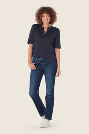 V-AUSSCHNITT T-SHIRT