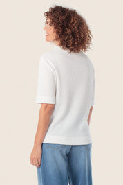 Einfaches T-Shirt aus Baumwollmischgewebe mit Seitenschlitzen