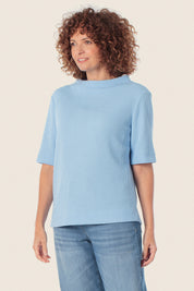 Einfaches T-Shirt aus Baumwollmischgewebe mit Seitenschlitzen
