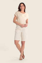 T-Shirt aus Baumwollmischgewebe mit floralem Applikationsdruck