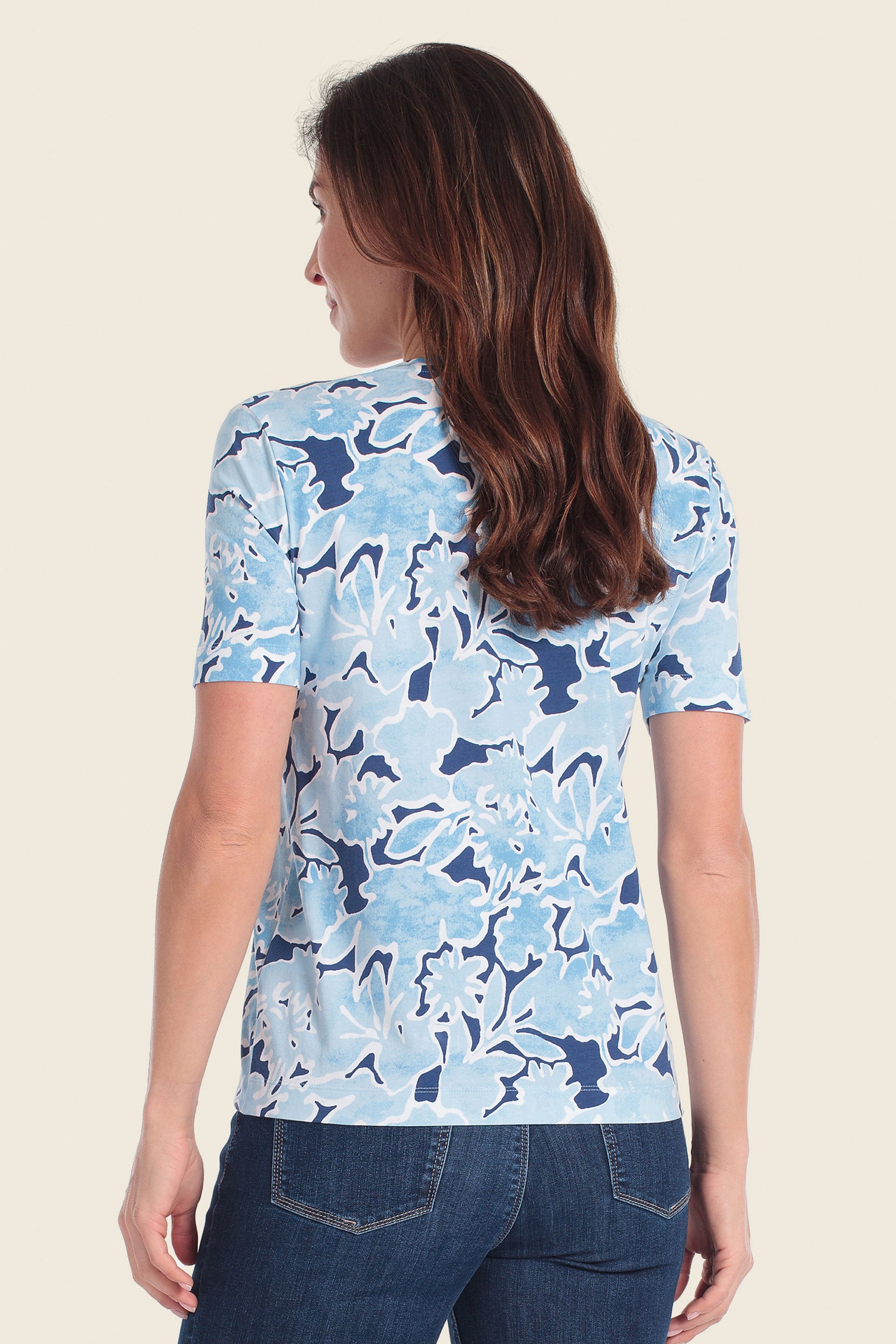 Bedrucktes T-Shirt mit Blumenmuster
