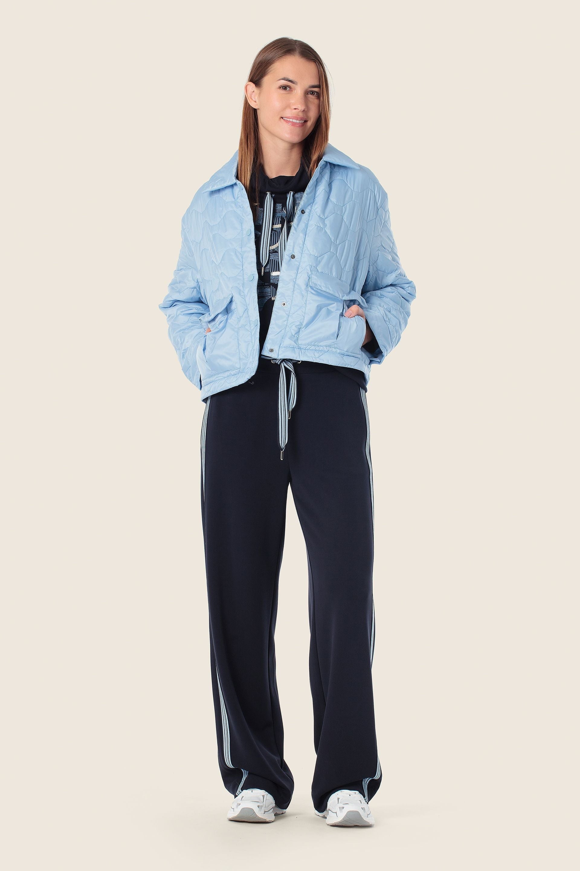 Steppjacke Rautenmuster & Druckknöpfe von GERRY WEBER