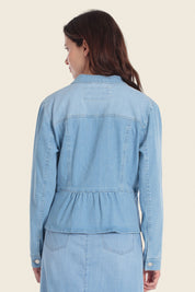 Jeansjacke mit Schößchen und weicher Waschung