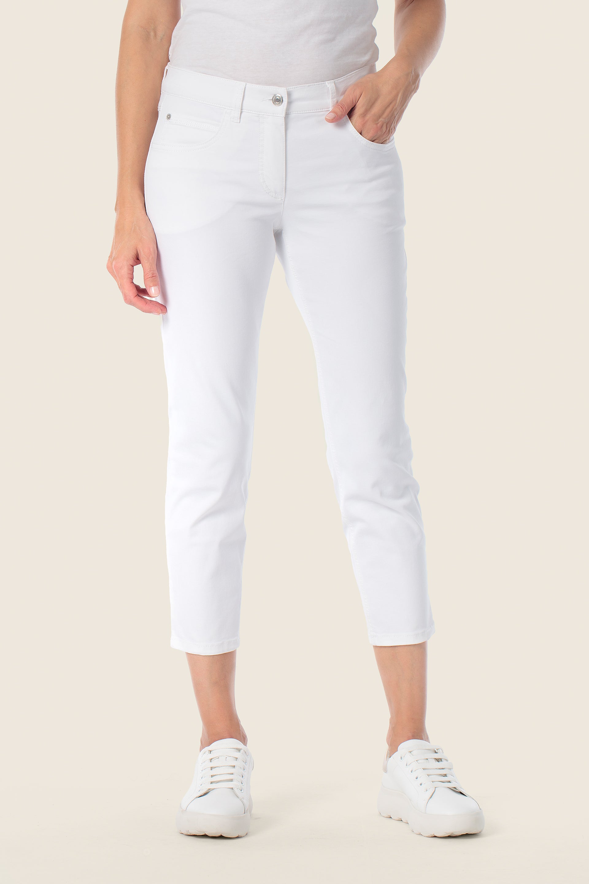 Schmal geschnittene, knöchellange Hose mit Stretchanteil