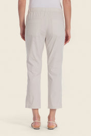Bequeme Hose mit elastischem Bund