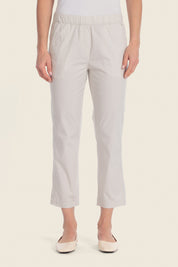 Bequeme Hose mit elastischem Bund
