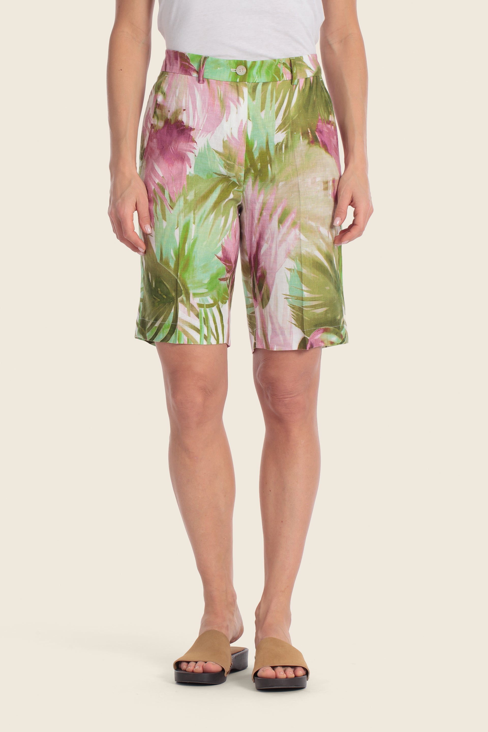Bermudashorts aus bedrucktem Leinen mit tropischem Muster