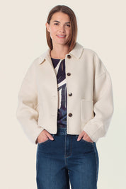 Kurzer Wollmantel mit Patch Taschen