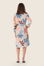 Hemdblusenkleid aus bedruckter Viskose mit Gürtel