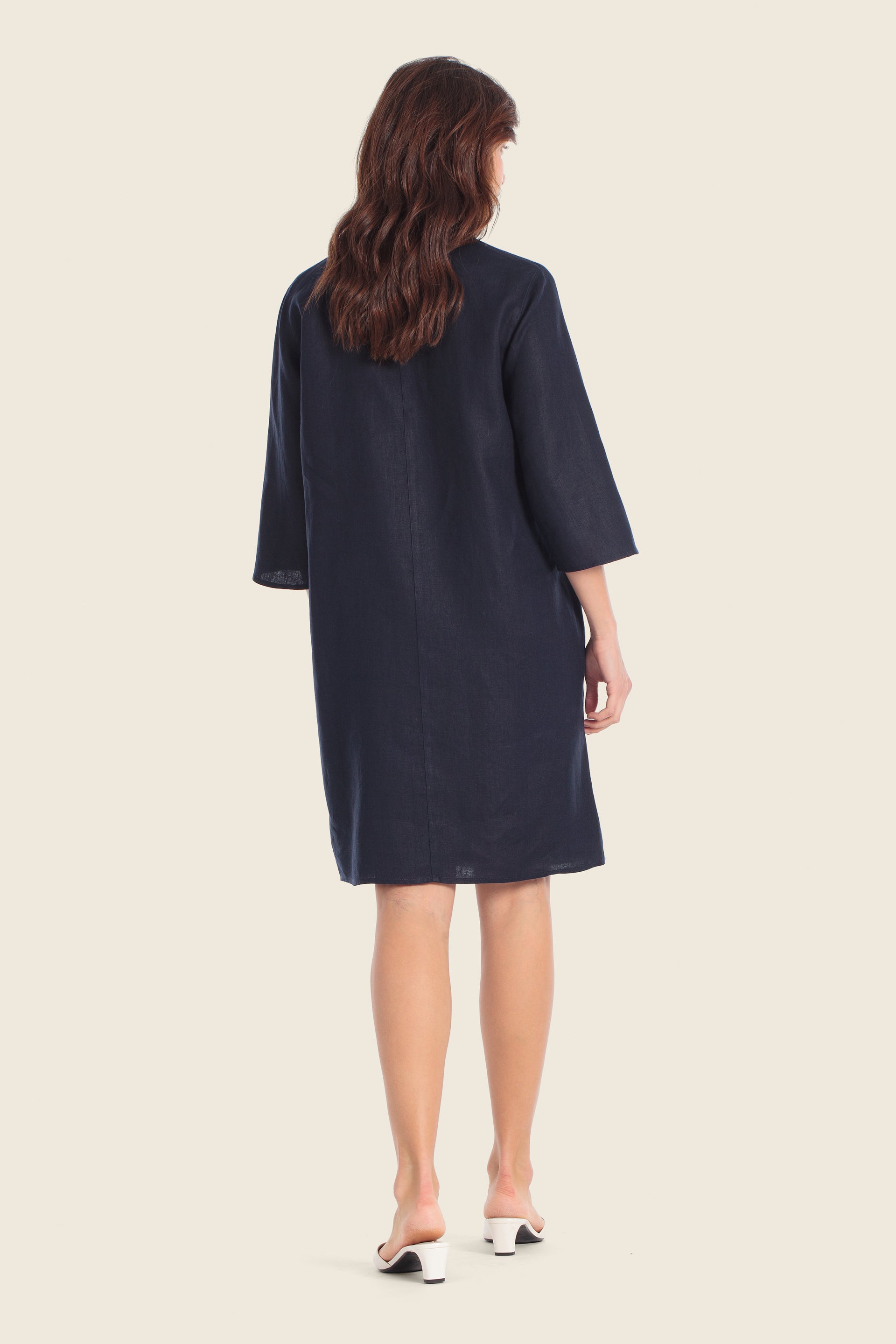 Leinenhemdkleid mit Knopfleiste