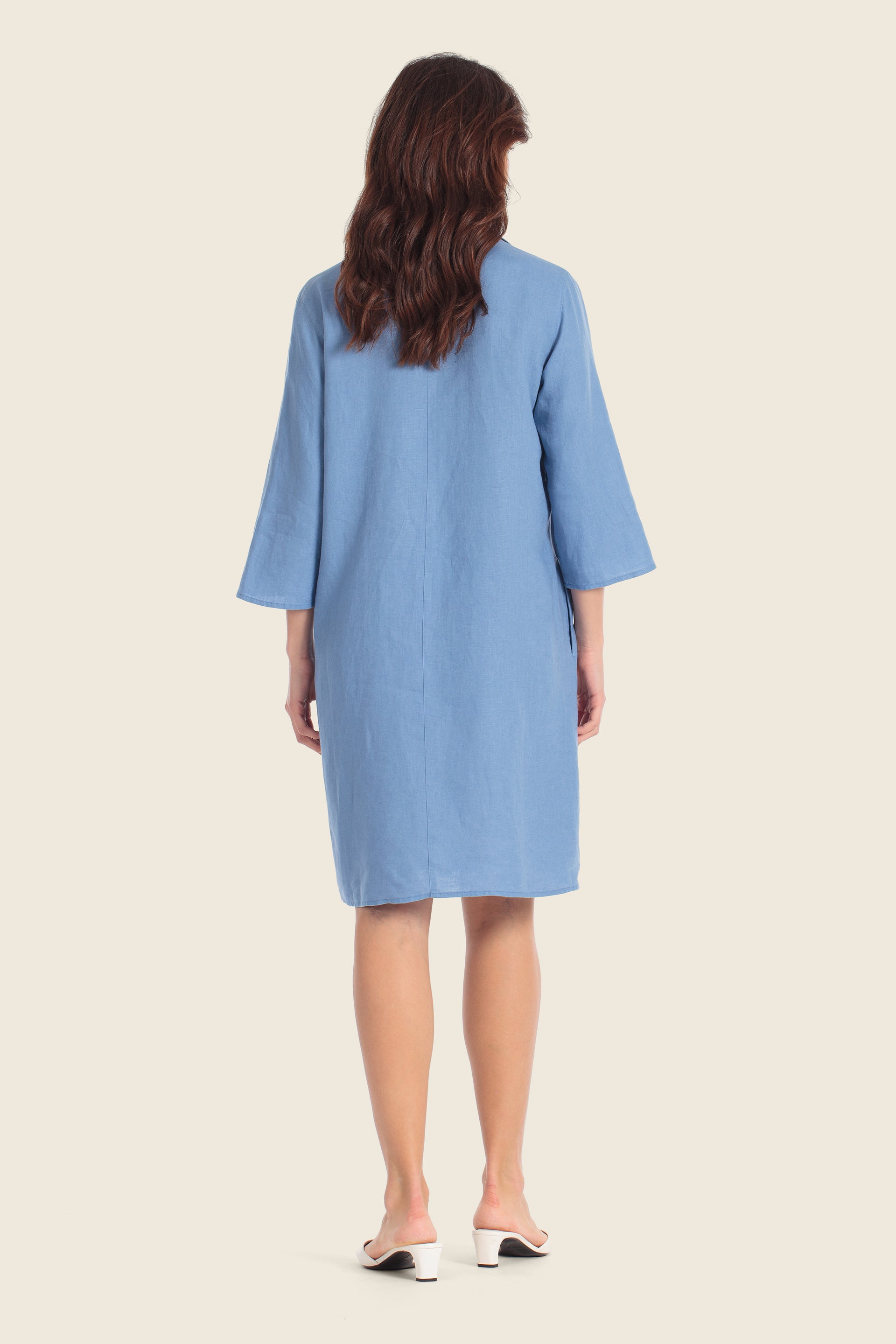 Leinenhemdkleid mit Knopfleiste