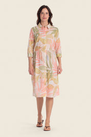 Hemdblusenkleid aus bedruckter Baumwolle mit tropischem Muster