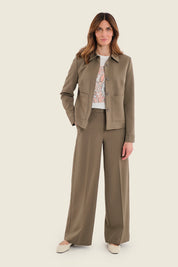 Kurze Jacke mit Hemdkragen und aufgesetzten Taschen, Meeresgrün