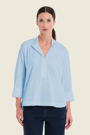 Leichte Bluse mit Stehkragen, Himmelblau