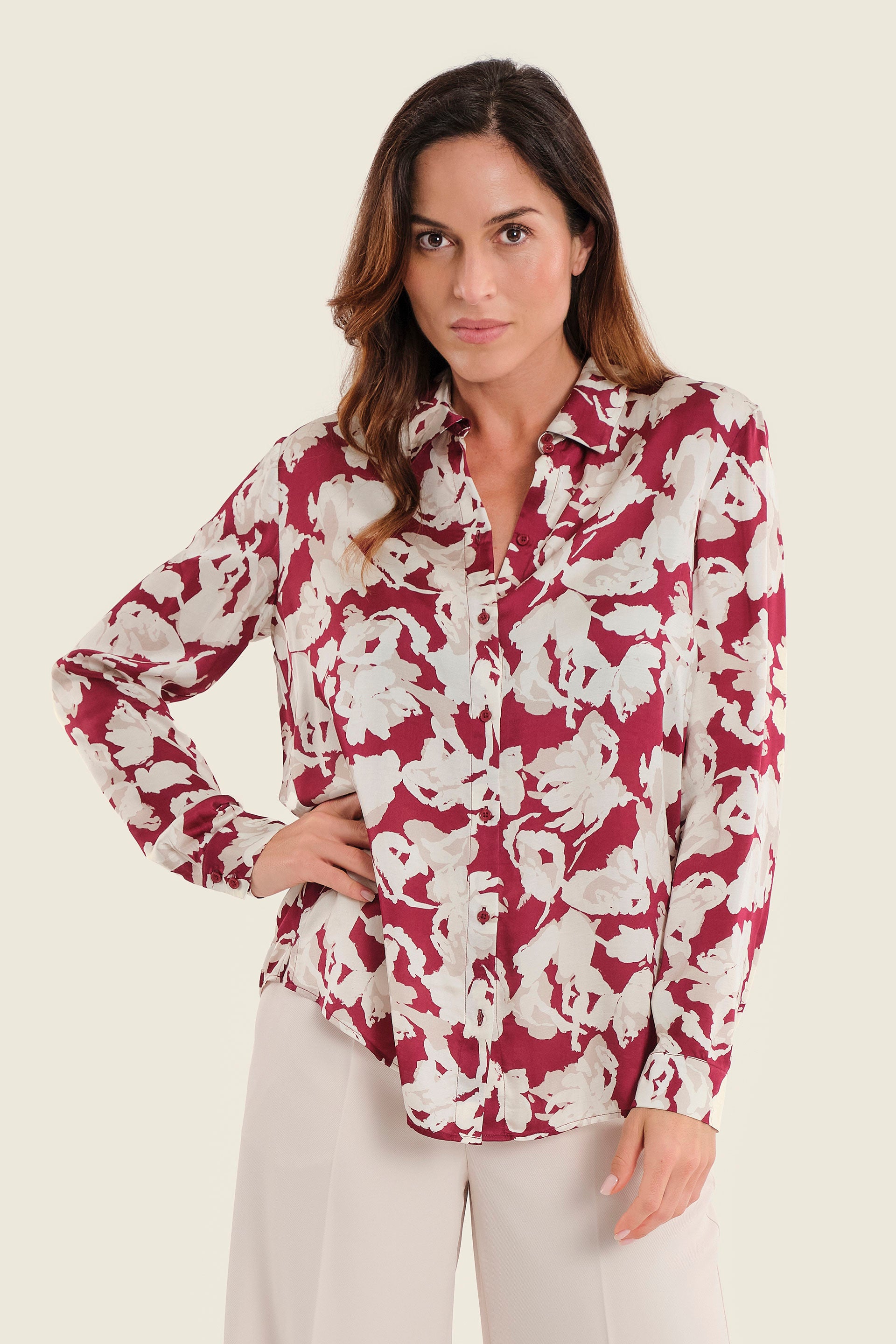 Viskosebluse mit Blumendruck, Aquarellblüten
