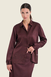 Bluse mit beflocktem Tiermuster, Pflaumenbraun
