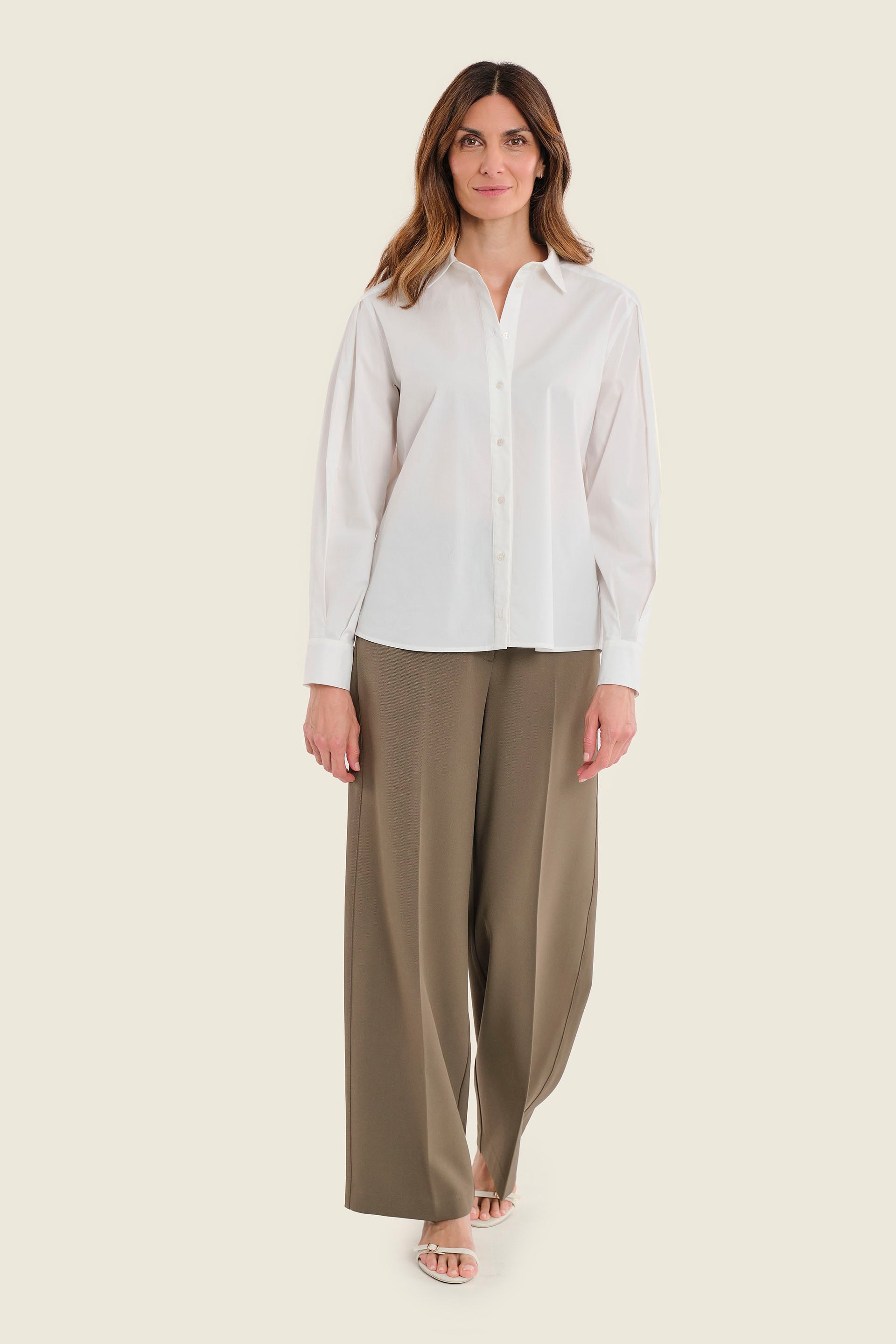Hemdbluse aus Stretch-Baumwolle mit Krempelärmeln, Weiß