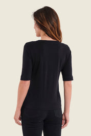 T-Shirt mit V-Ausschnitt aus Pima-Baumwolle, Schwarz