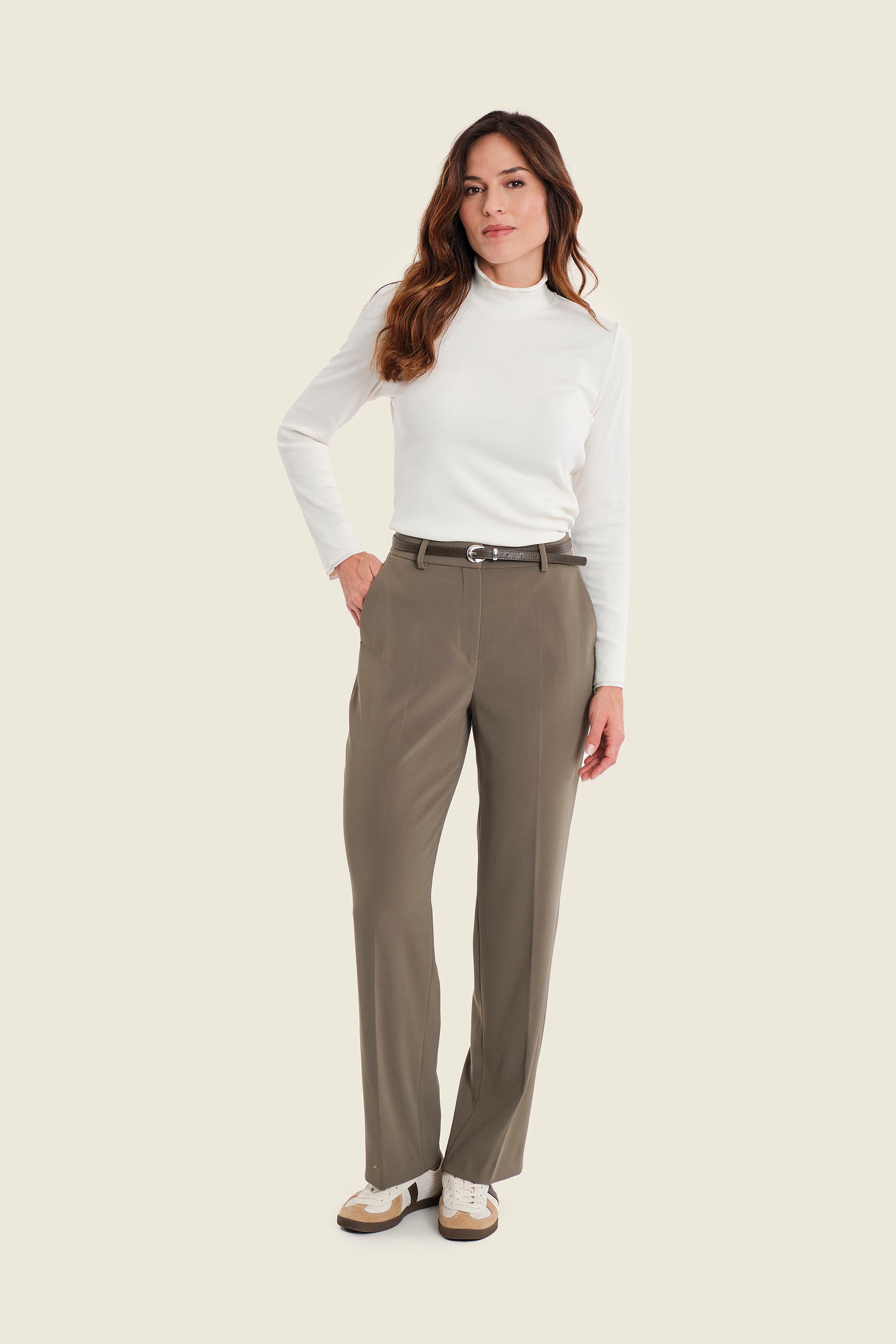 Ripp-Langarmshirt mit Rüschenkragen, Wollweiß