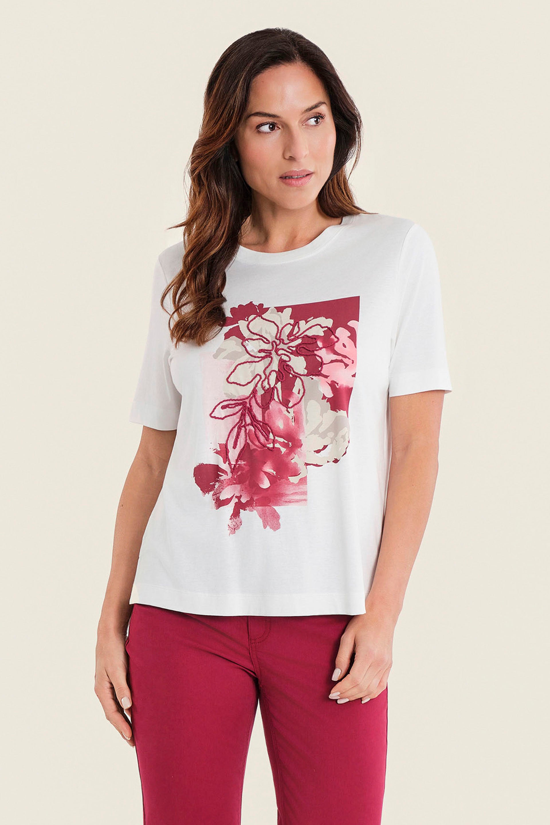 T-Shirt mit Blumendruck und Folienveredelung, Wollweiß
