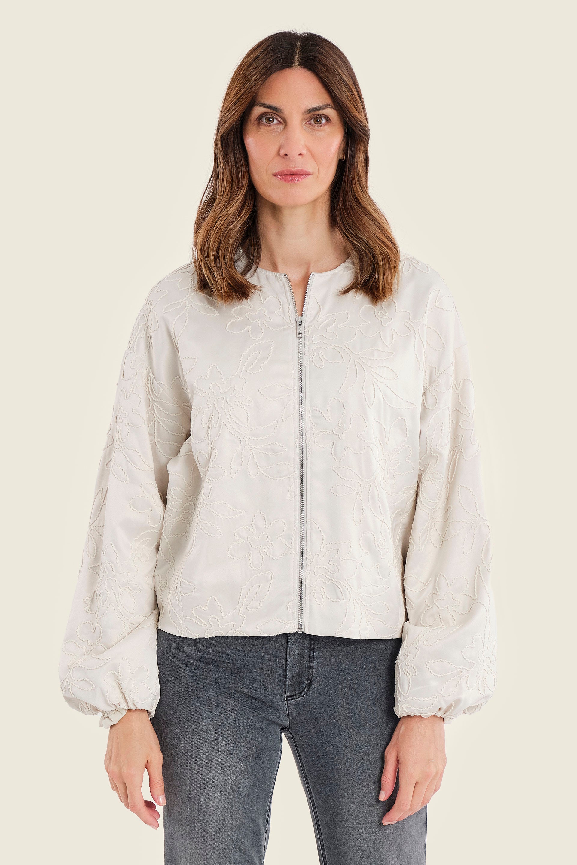 Leichte Jacke mit Blütenstickerei, Silberbirke