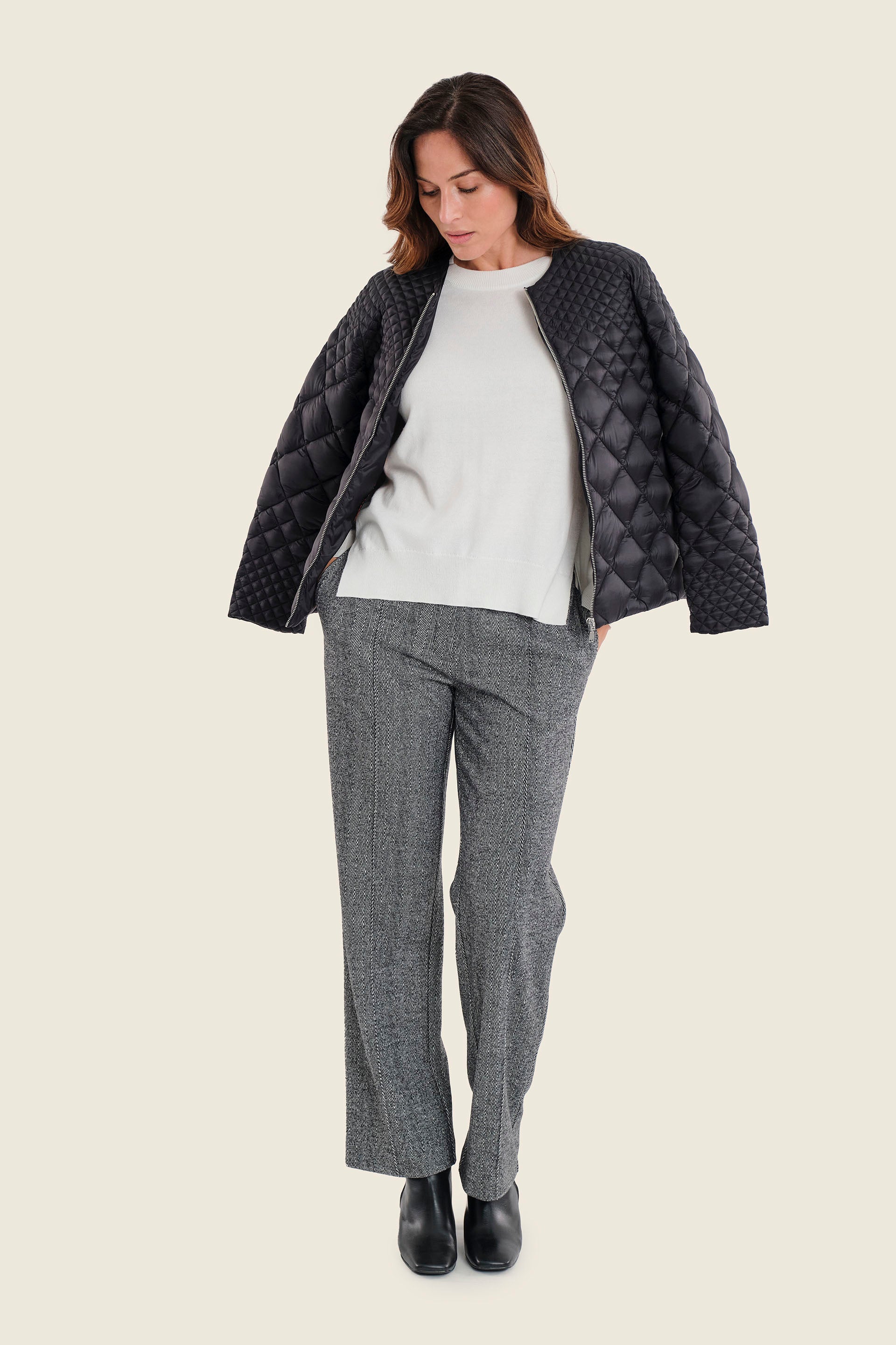 Steppjacke mit Farbverlauf, Schwarz