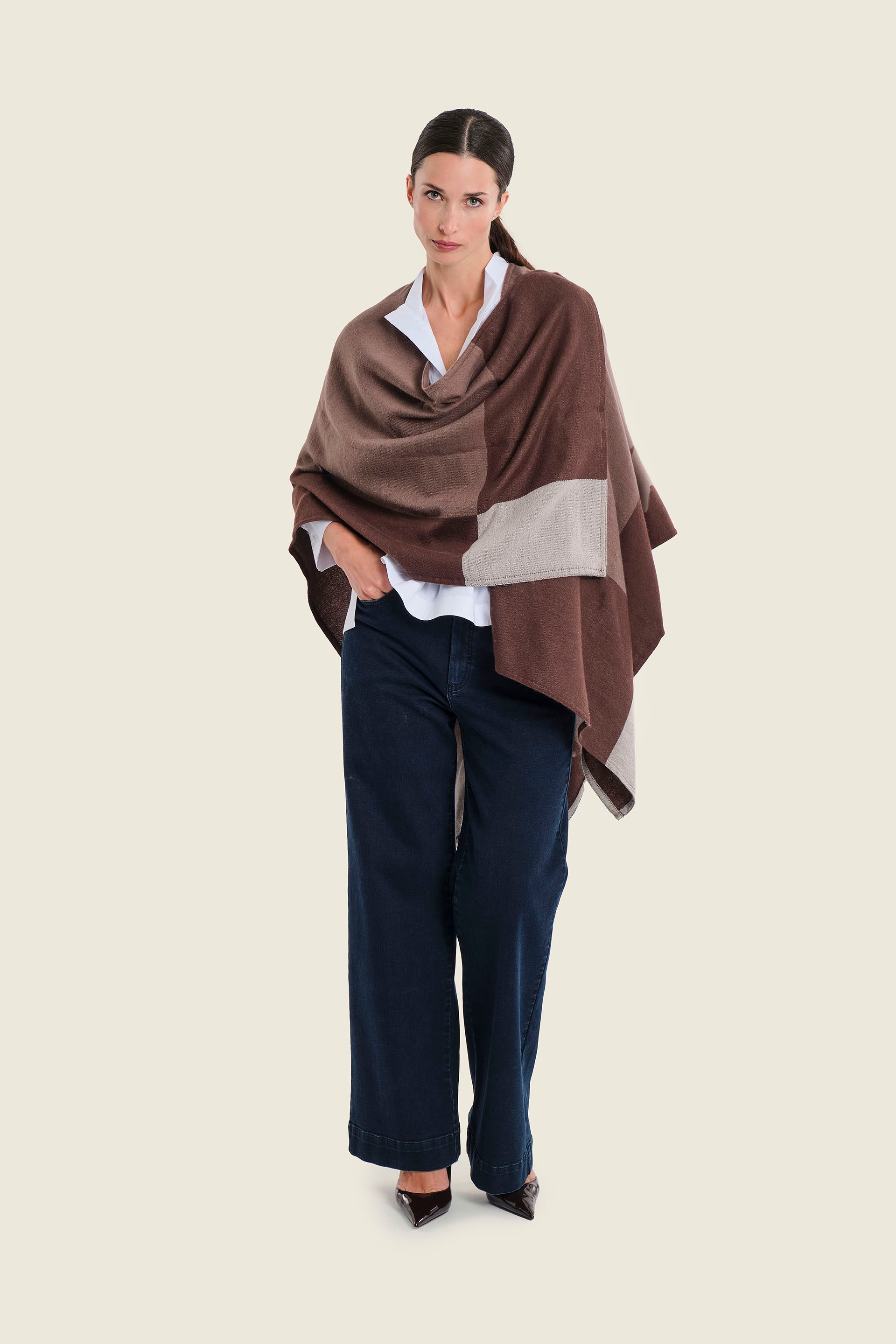 Poncho mit Fischgratmuster, Kaffeebraun