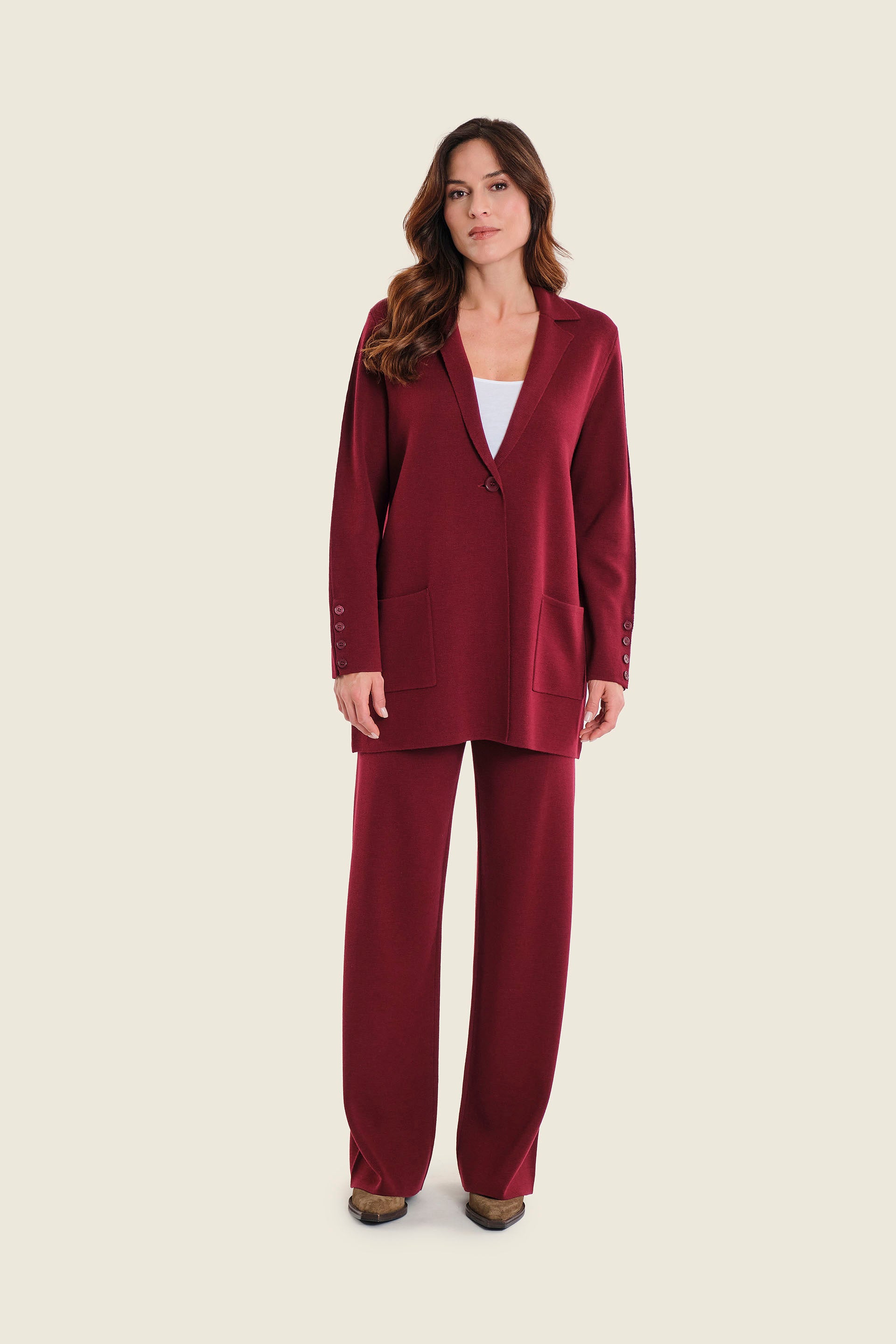Lange Strickjacke mit Reverskragen, Rubinrot
