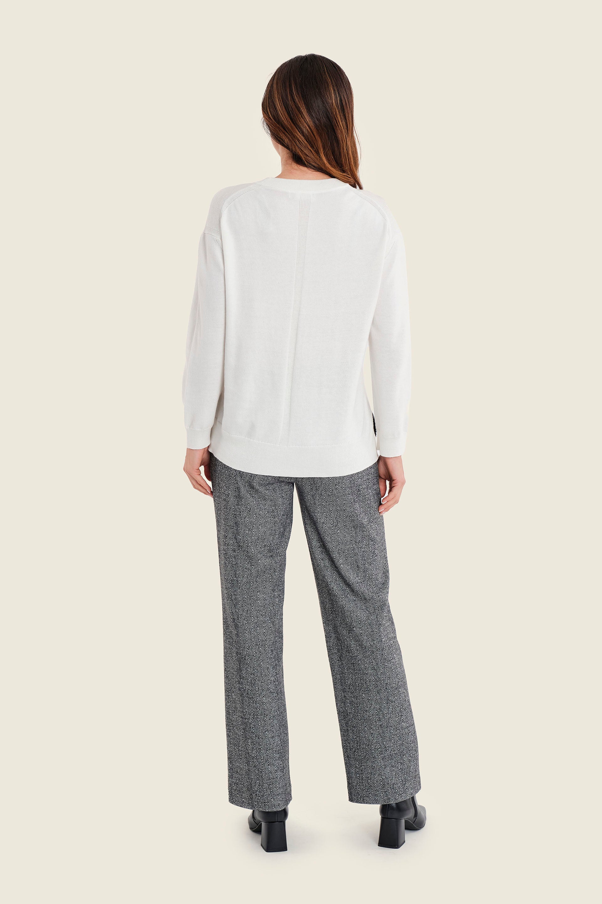 Pullover im Colour-Block mit gemustertem Vorderteil, Wollweiß
