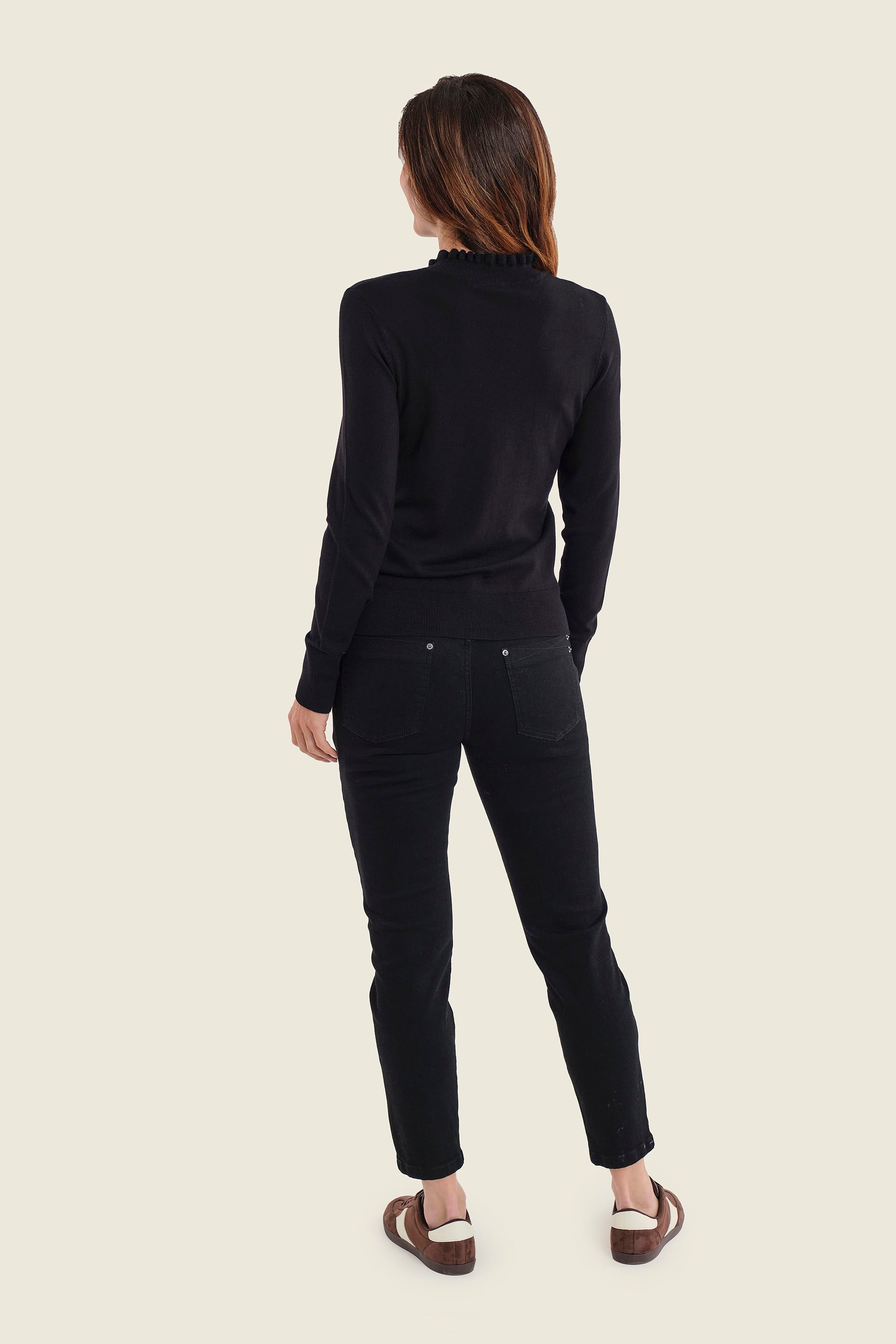 Pullover mit Stehkragen und Kontrastblenden, Schwarz