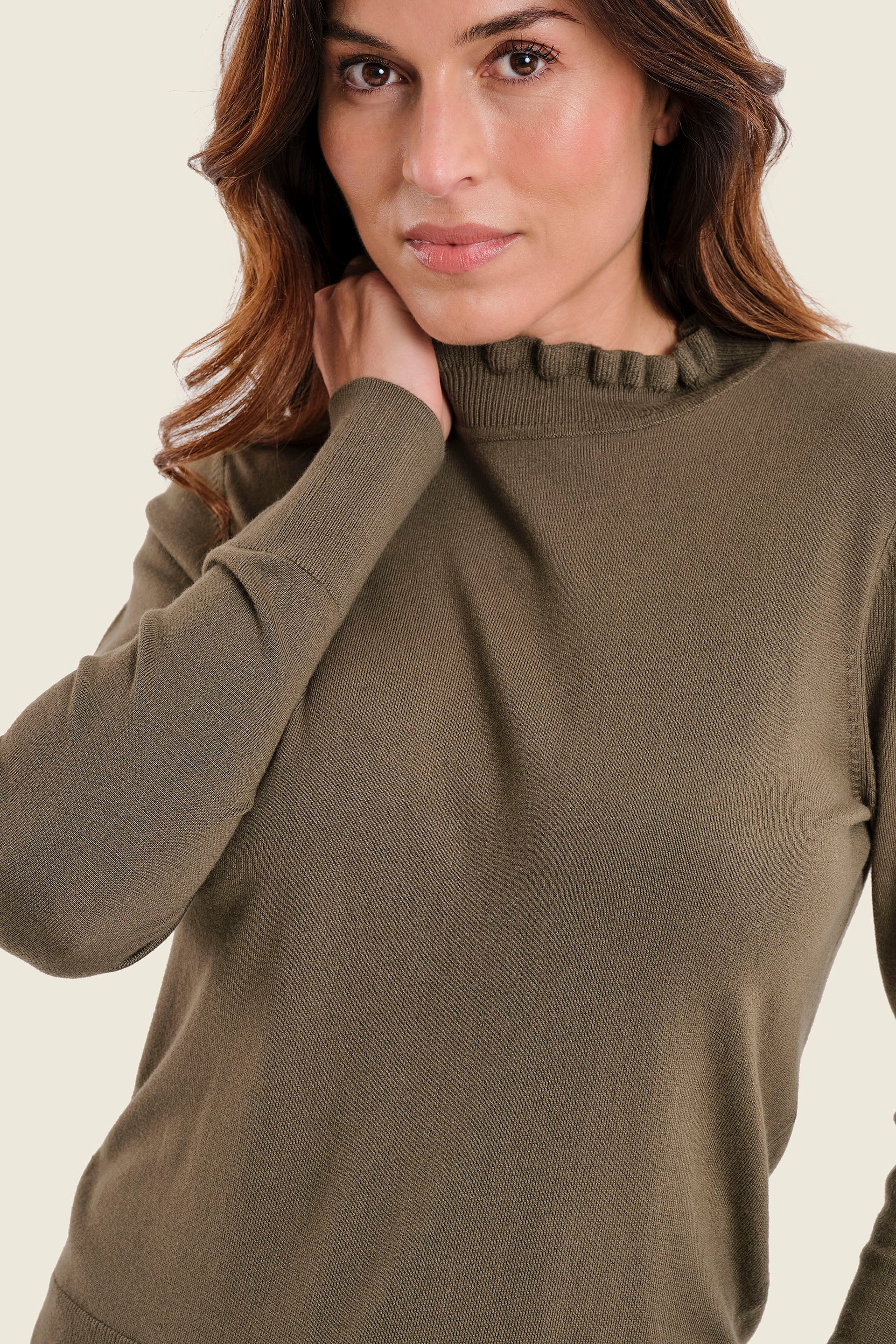 Pullover mit Stehkragen und Kontrastblenden, Meeresgrün