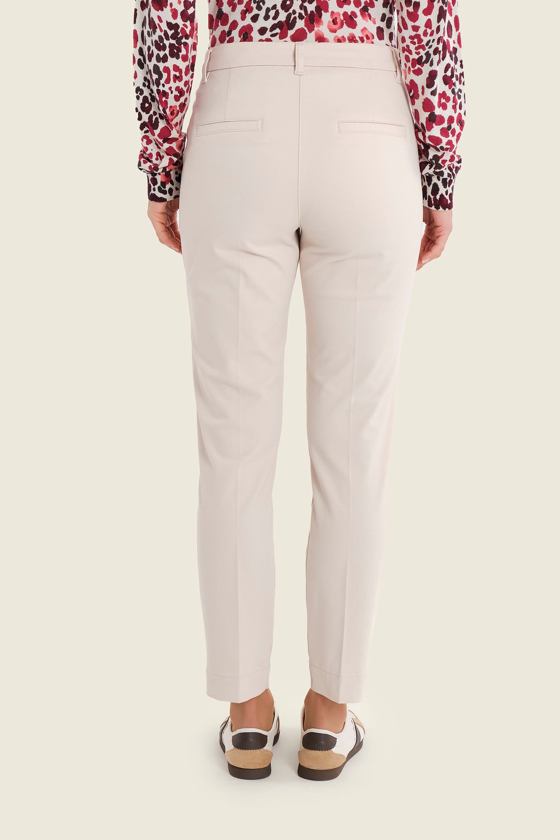 Chinohose aus Stretch-Baumwolle mit geradem Bein, Eichenbeige