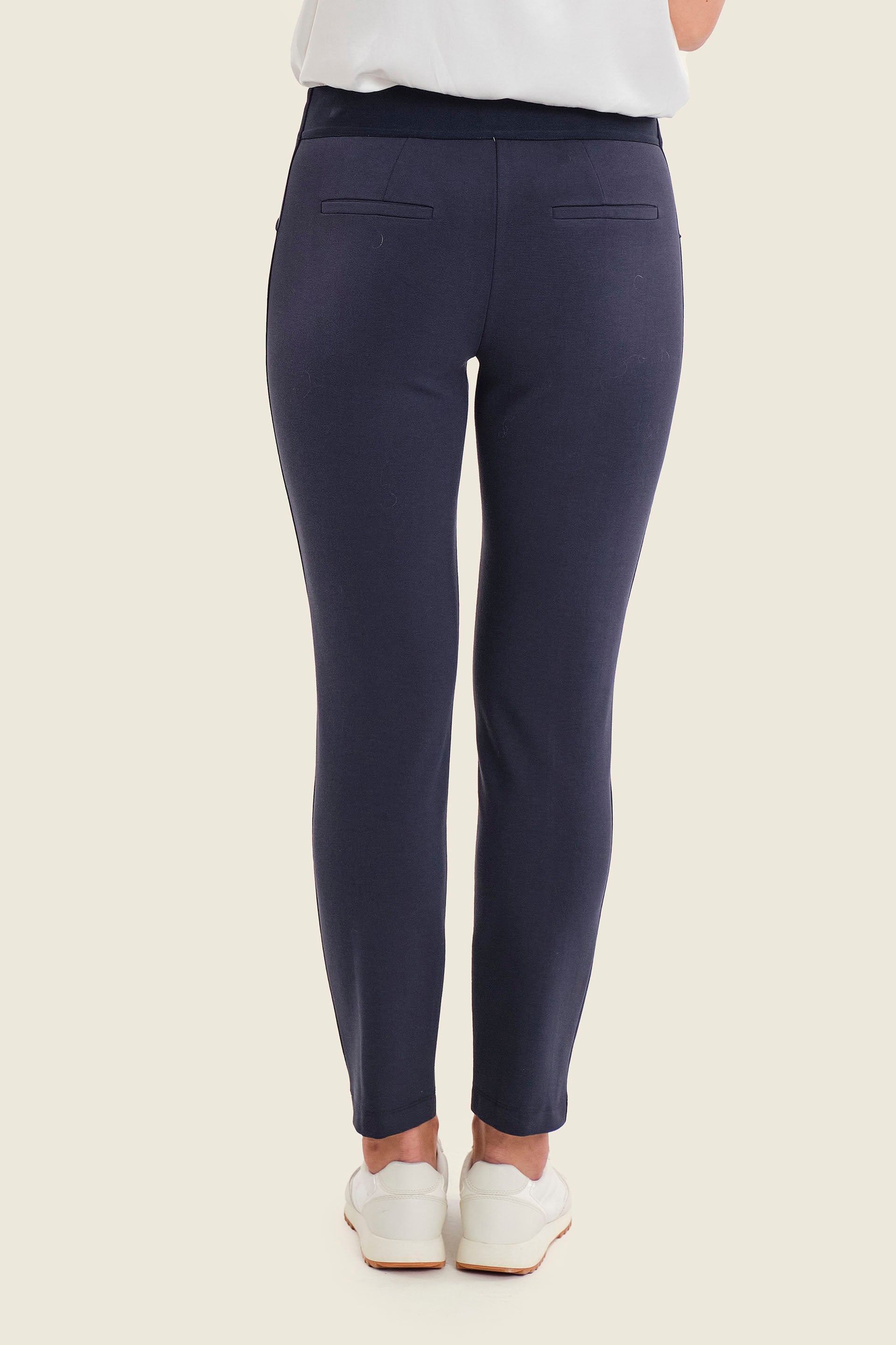 Schmale Strickhose zum Hineinschlüpfen, Nachtblau