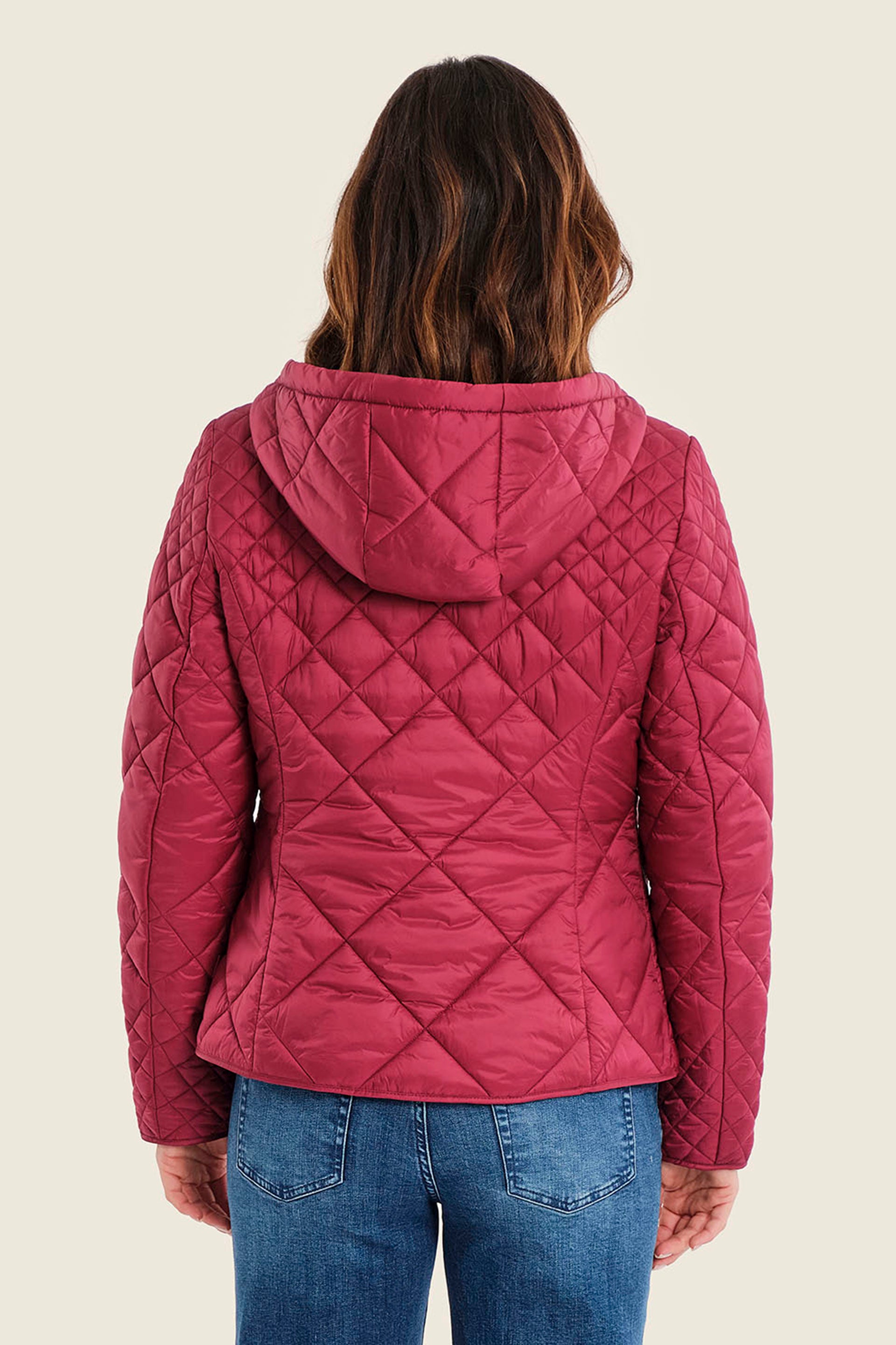 Steppjacke mit Kapuze und Rautensteppung, Rubinrot