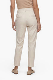 Schmal geschnittene Chino-Hose mit Stretchanteil