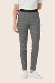 Damen Stoffhose mit feiner Struktur von GERRY WEBER